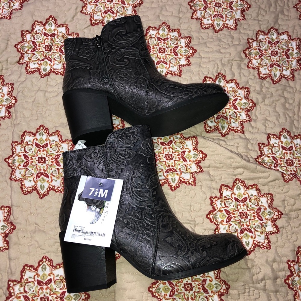 Sterling River Boots